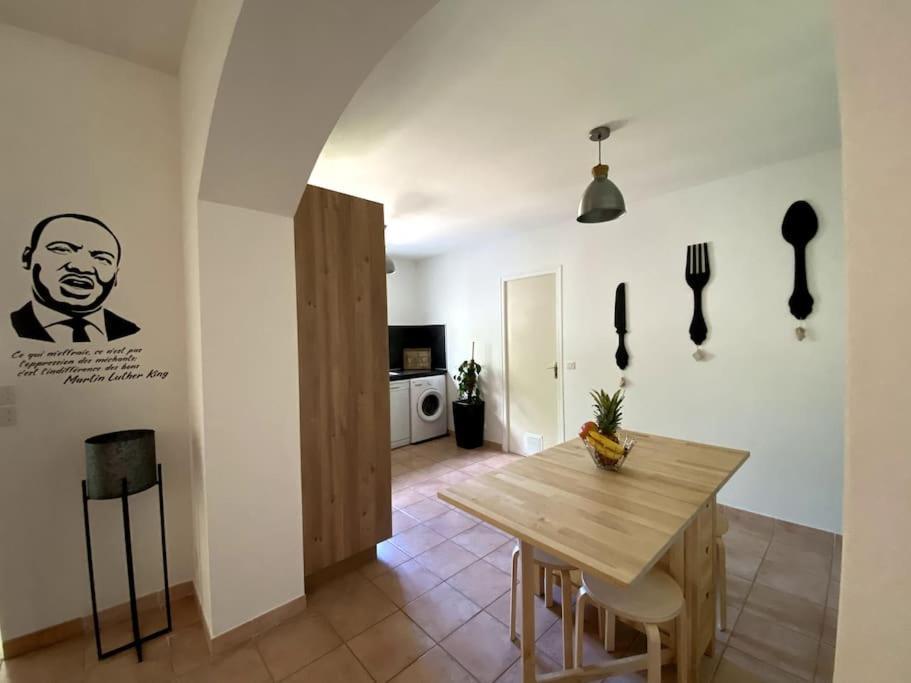 Une Oasis Au Pays De Cezanne Aix-en-Provence Exteriér fotografie